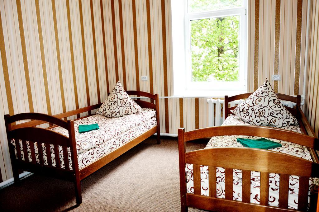 Lviv Lucky Hostel חדר תמונה