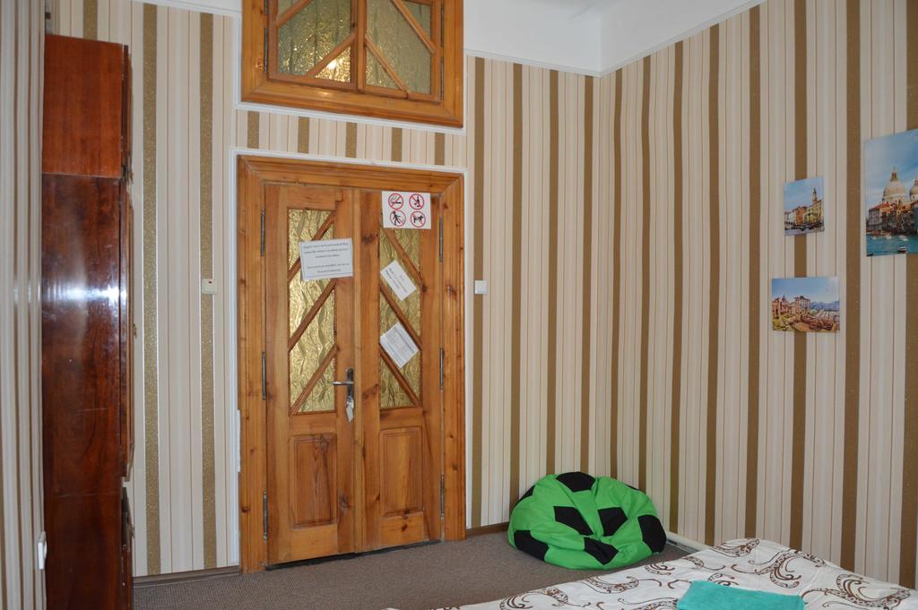 Lviv Lucky Hostel מראה חיצוני תמונה