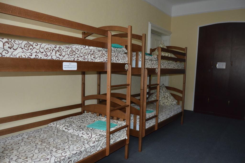 Lviv Lucky Hostel מראה חיצוני תמונה