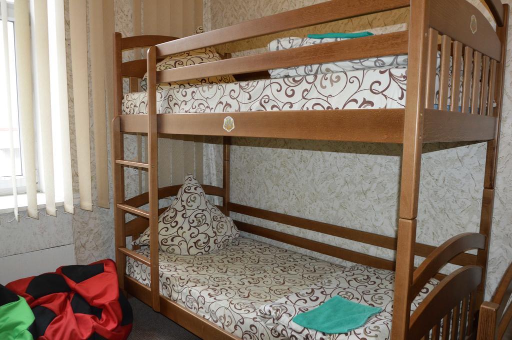 Lviv Lucky Hostel מראה חיצוני תמונה