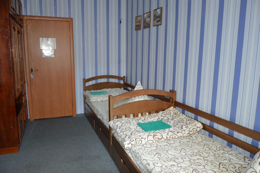 Lviv Lucky Hostel מראה חיצוני תמונה