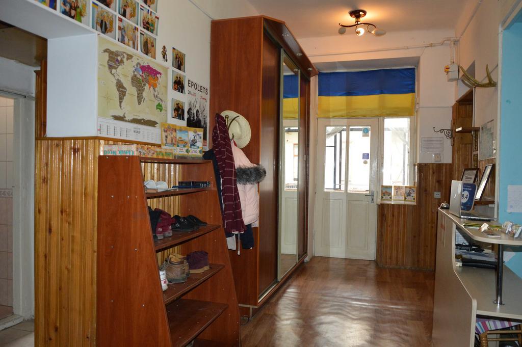 Lviv Lucky Hostel מראה חיצוני תמונה