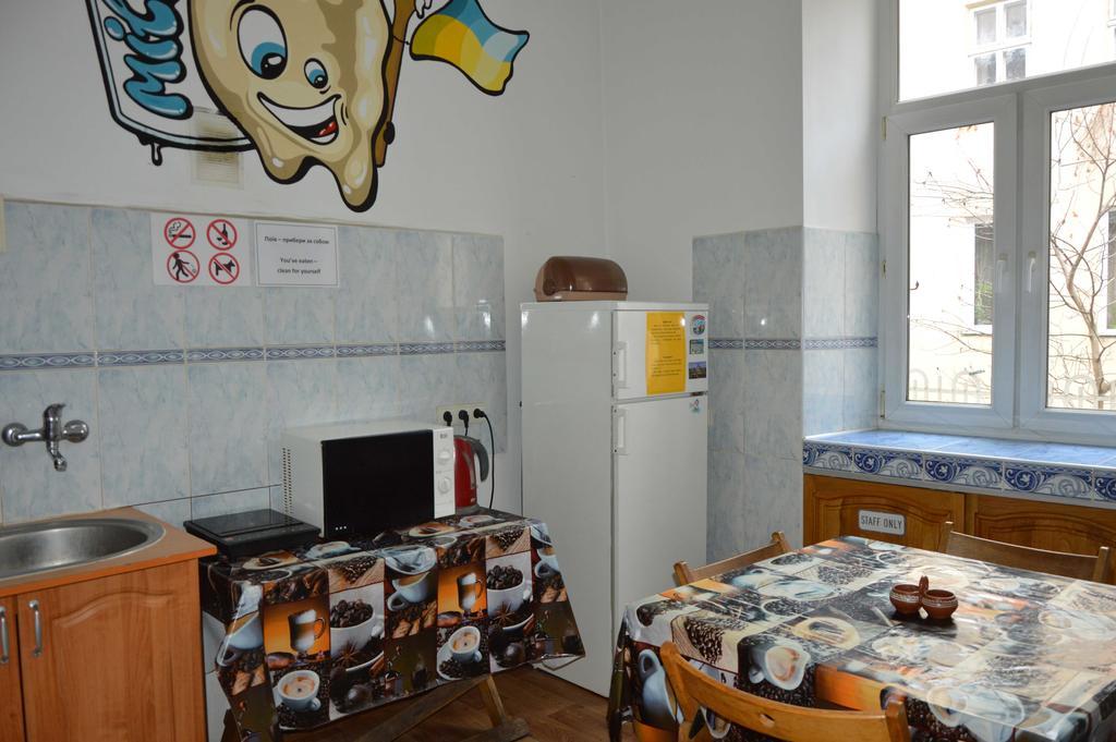 Lviv Lucky Hostel מראה חיצוני תמונה